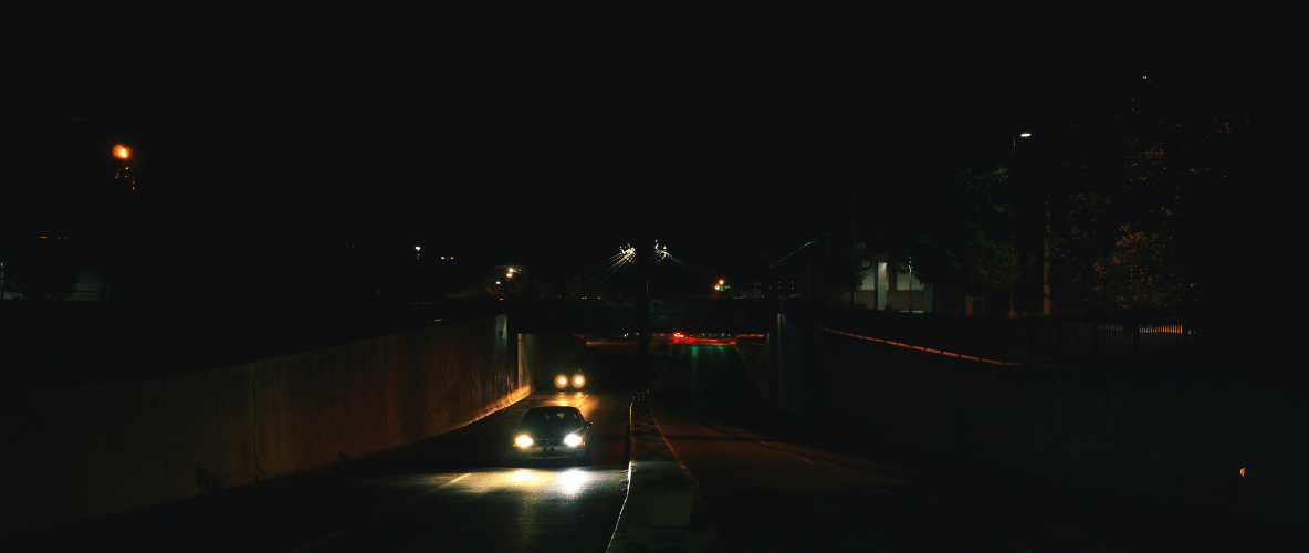 Bil i mørket